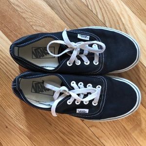 Black vans